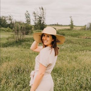 Meet your Posher, Florence